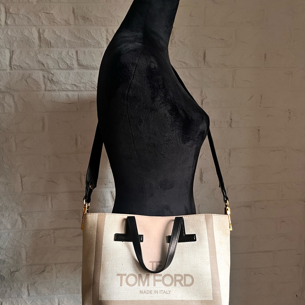 Tom Ford
Mini Logo Canvas T Tote